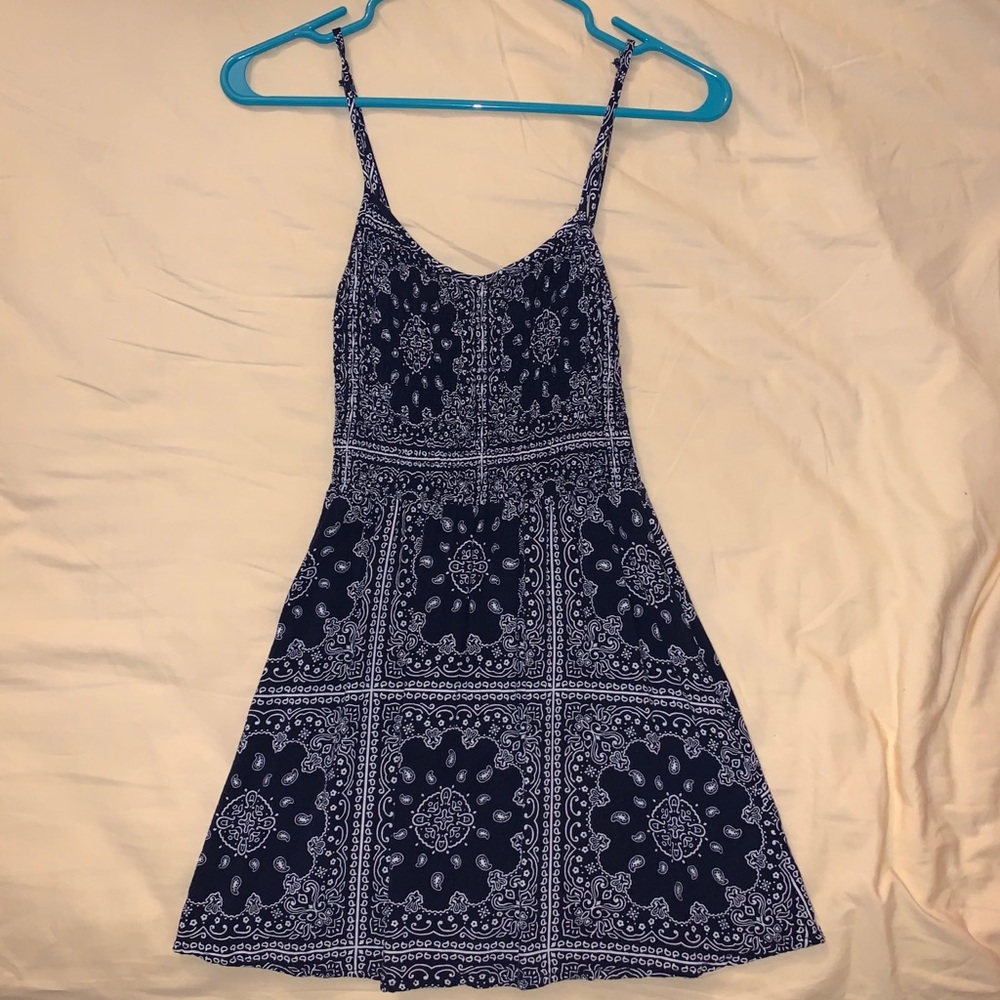Blue bandana pattern dress